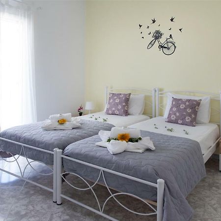Villa Tonia 파라스포로 외부 사진