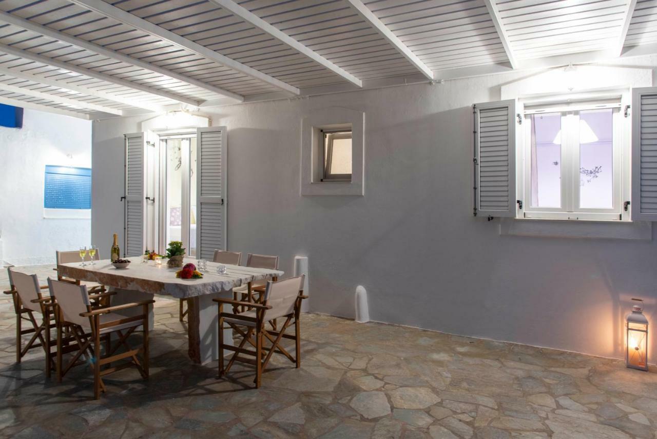 Villa Tonia 파라스포로 외부 사진