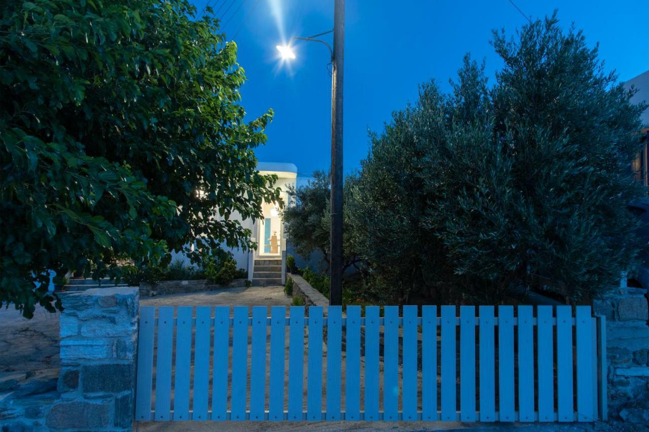 Villa Tonia 파라스포로 외부 사진